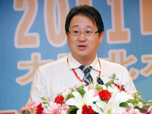 邵?。核嘈袠I(yè)備品備件電子商務(wù)發(fā)展研究